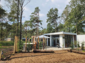 Sallands Chalet met Hottub en Sauna